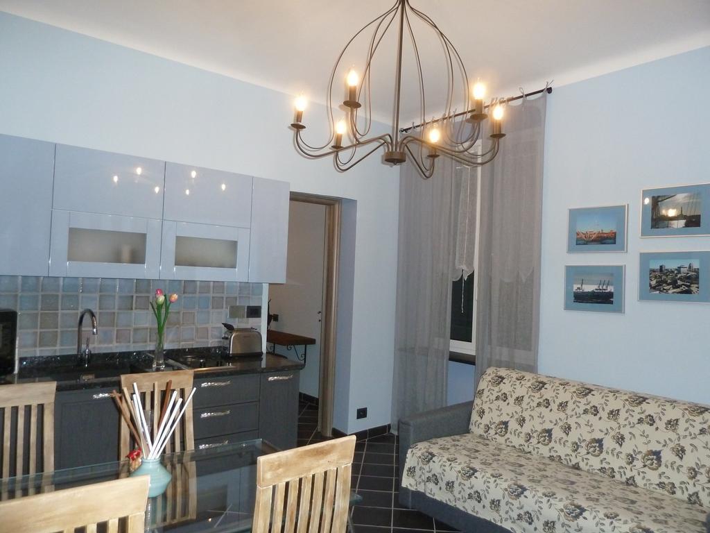 ג'נובה Casa Orefici, 4 Apartments In Front Of Aquarium! מראה חיצוני תמונה